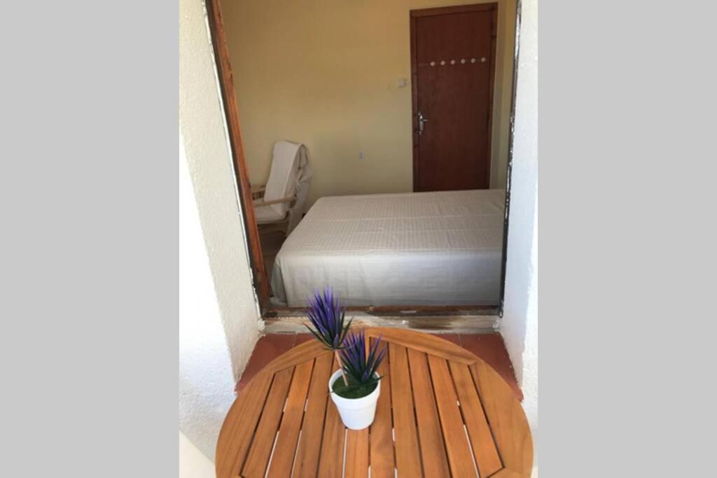 El Faro Apartaments Platja Llarga-Les Salines-Tgn Tarragona Dış mekan fotoğraf