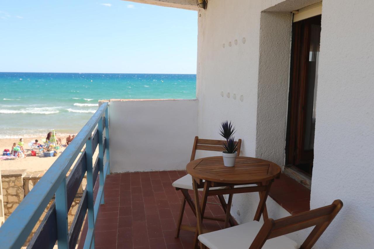 El Faro Apartaments Platja Llarga-Les Salines-Tgn Tarragona Dış mekan fotoğraf