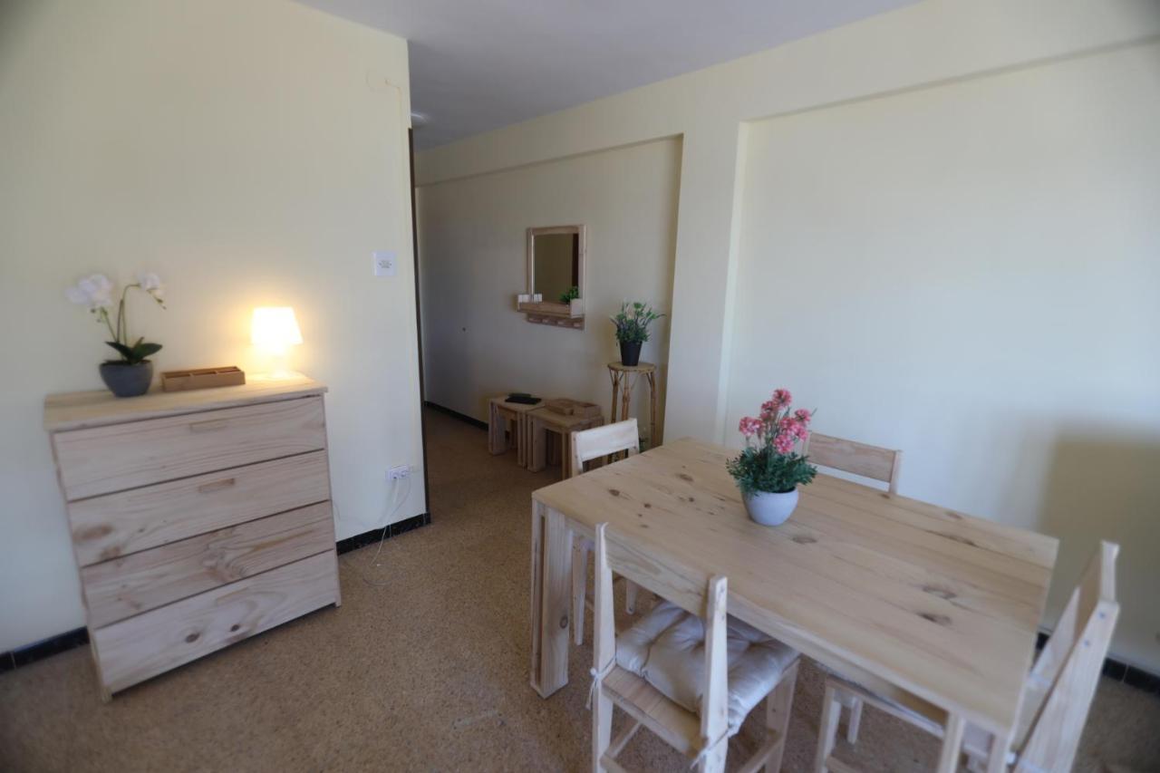 El Faro Apartaments Platja Llarga-Les Salines-Tgn Tarragona Dış mekan fotoğraf