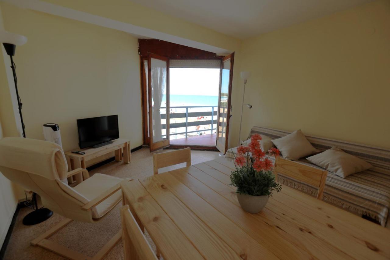 El Faro Apartaments Platja Llarga-Les Salines-Tgn Tarragona Dış mekan fotoğraf