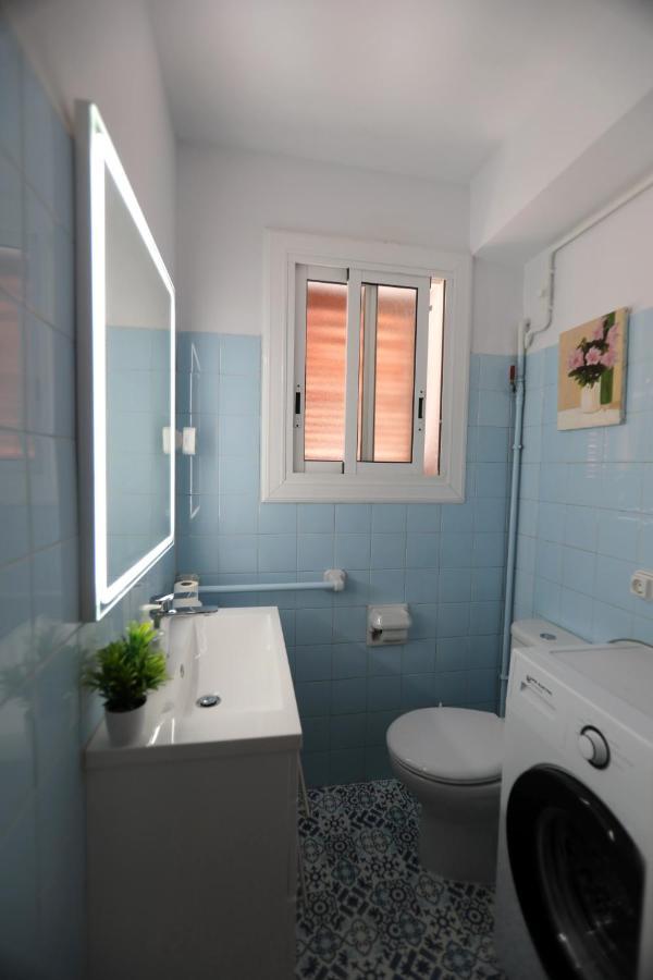 El Faro Apartaments Platja Llarga-Les Salines-Tgn Tarragona Dış mekan fotoğraf
