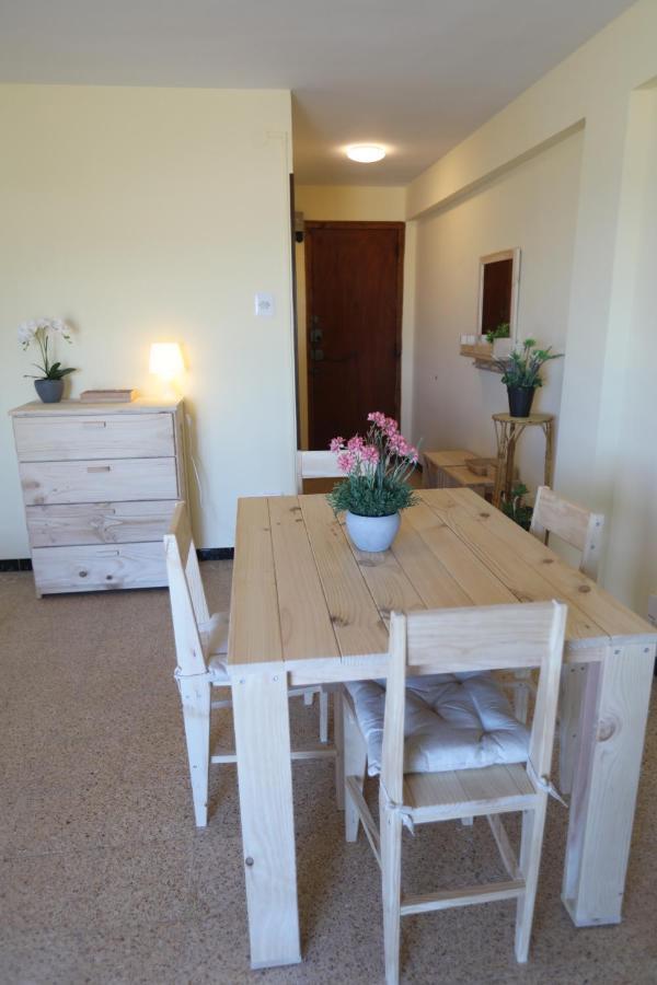 El Faro Apartaments Platja Llarga-Les Salines-Tgn Tarragona Dış mekan fotoğraf