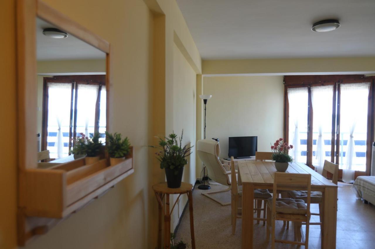 El Faro Apartaments Platja Llarga-Les Salines-Tgn Tarragona Dış mekan fotoğraf
